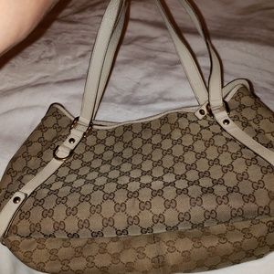 Gucci handbag